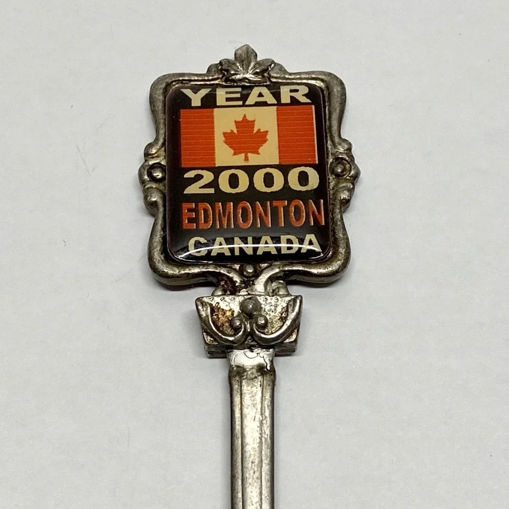 Vintage Edmonton‎ Canada 2000 Souvenir Spoon Silver Tone Travel Memorabilia GGG